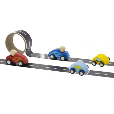 ontapados-autopalya-versenyautoval-tobb-fele