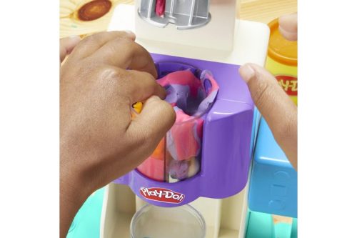 Play Doh Szivárványos csavart fagylalt készítő játékszett