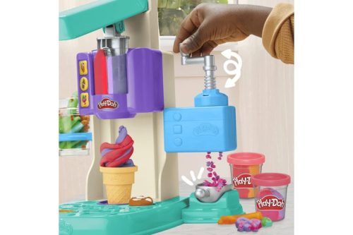 Play Doh Szivárványos csavart fagylalt készítő játékszett