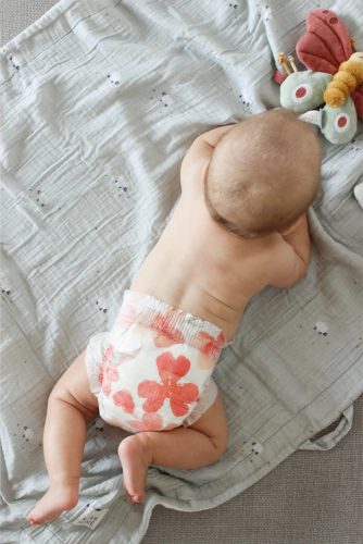 Kolorky Day öko pelenka, Virágok, XL méret (12-16 Kg) 17db