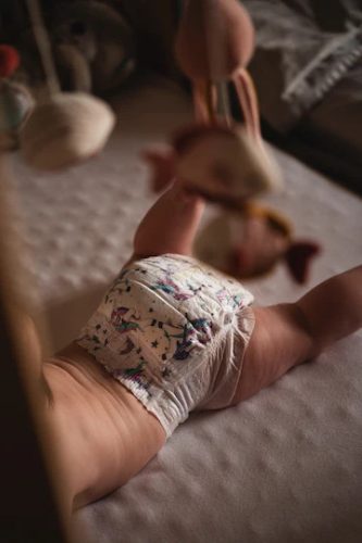 Kolorky Night öko pelenka, Egyszarvú, M méret (5-8 Kg) 21db