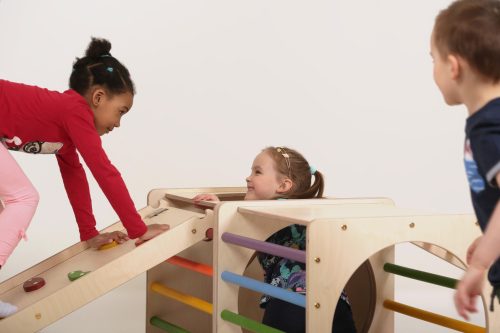 KateHaa Activity Skylight Kocka Csúszda/Mászóka Rámpával - Szivárvány