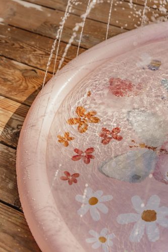 Little Dutch - Szökőkút pancsoló - Virágok és Pillangók