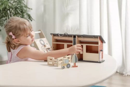 Tryco - fa összecsukható farm kiegészítőkkel SÉRÜLT