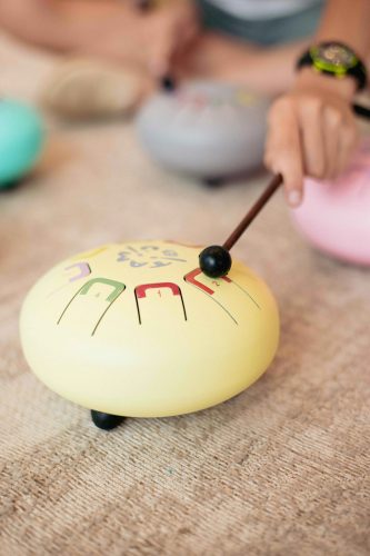 Baby Tambú Napsütötte sárga gyerekhangszer, zenedob, handpan