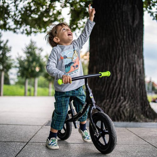 Cariboo csomag - Classic futóbicikli - Neon bukósisakkal és ajándék védőfelszereléssel