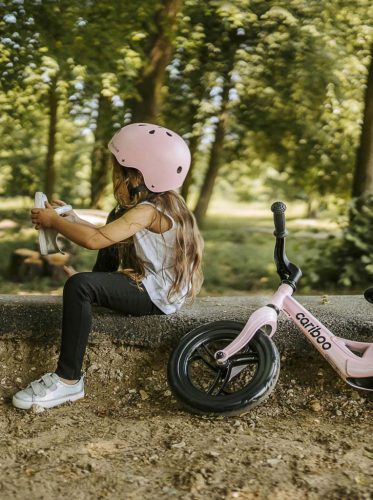 Cariboo csomag - Magnesium Pro futóbicikli - Pink bukósisakkal és ajándék védőfelszereléssel