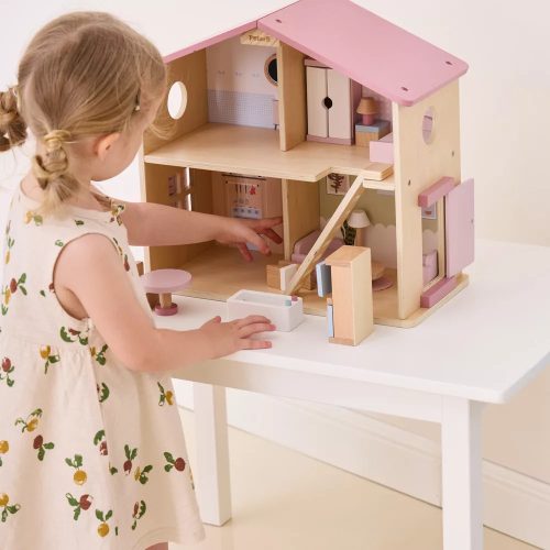 Fa Babaház kiegészítőkkel 