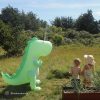 Sunnylife felfújható óriás spriccelő játék - Surfing Dino  