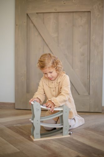 Label Label fából készült versenypálya olivazöld színben - Fajáték