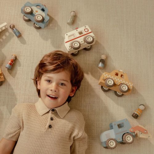 Little Dutch kotrógép figurával