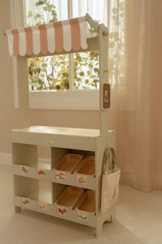 Little Dutch piaci/kávézó stand