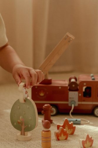 Little Dutch tűzoltóautó kiegészítőkkel