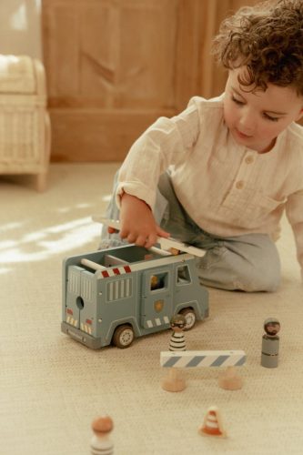 Little Dutch rendőrautó kiegészítőkkel