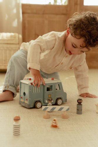 Little Dutch rendőrautó kiegészítőkkel