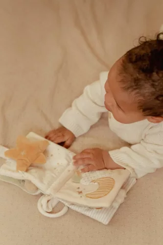 Little Dutch textil babakönyv kicsi - Newborn Naturals