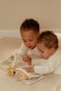 Little Dutch textil babakönyv nagy - Newborn Naturals
