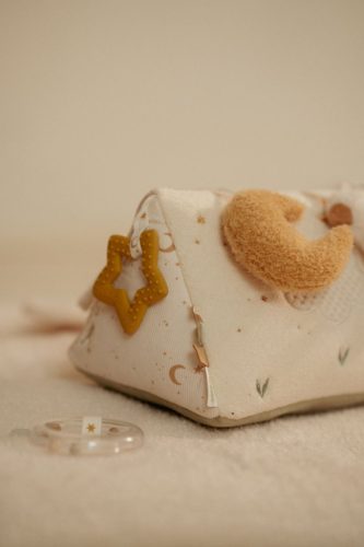 Little Dutch plüss készségfejlesztő háromszög - Newborn Naturals