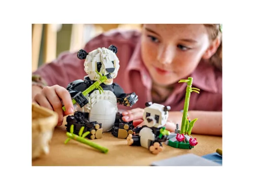 LEGO Creator 31165 - Vadállatok: pandacsalád