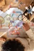 Little Dutch újrafelhasználható matricás füzet - Jim és barátai