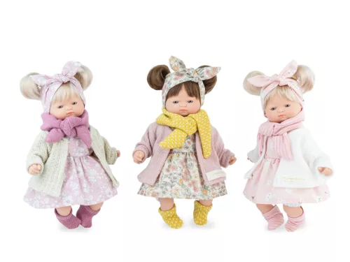 Marina&Pau Díszdobozos Kislány rózsaszín, fehér virágos ruhában és kardigánban, sállal - 26cm