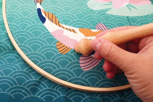 Graine Creative Punch needle hímzőkészlet – Koi ponty (25 cm)