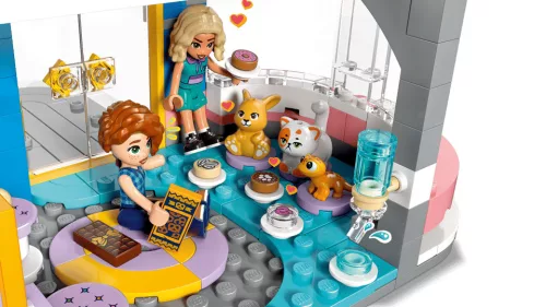 LEGO Friends 42689 Heartlake city klubház