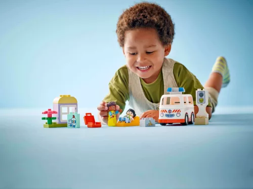 LEGO DUPLO Town 10447 Mentőautó és mentősofőr