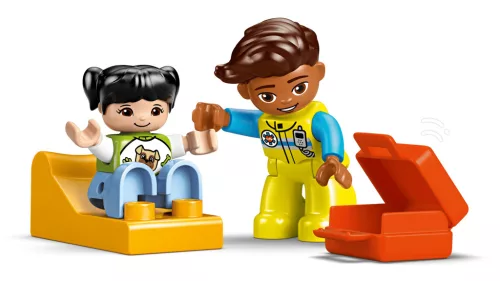 LEGO DUPLO Town 10447 Mentőautó és mentősofőr