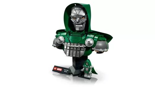 LEGO Super Heroes 76345 Dr Doom mellszobor