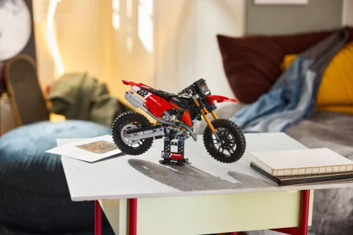 LEGO Technic 42238 Ducati Desmo450 MX