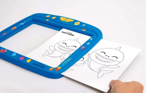 varazslatos-rajztabla-baby-shark