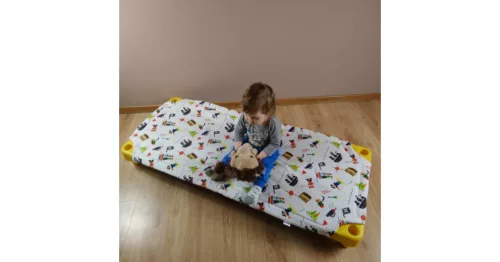 Vízhatlan lepedő óvodai fektetőre /univerzális/