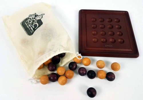 Pylos_Mini_Amoba_jellegu_logikai_jatek