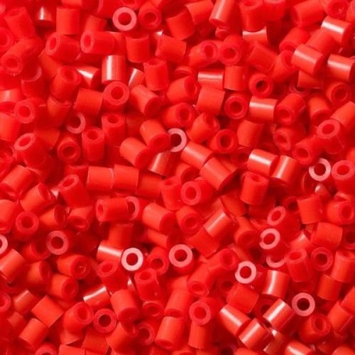 Hama vasalható gyöngy - 1000 db-os piros színű Midi 20705