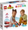 Lego Duplo Disney Tm 10996 - Villám Mcqueen És Matuka Vidám Autómosása